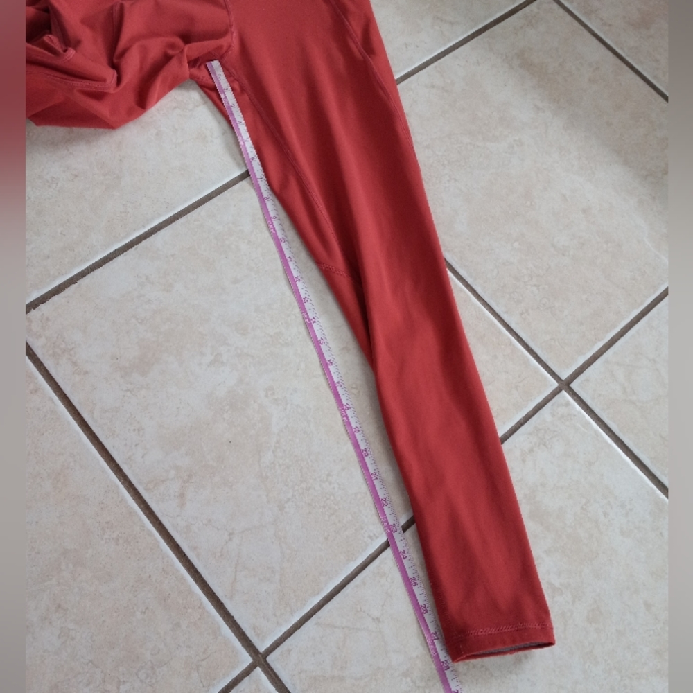 Lululemon Time To Sweat 28" Tight Brick Rose Full-On Luxtreme 8 - Picture 15 of 16